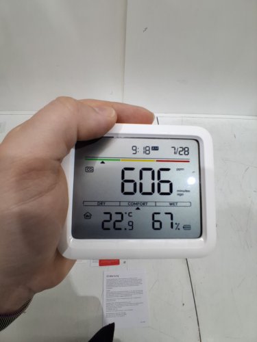 SwitchBot Meter Pro Indoor Air Quality Monitor CO2 Detector - CO2 Monitor, Temperature, Humidity, Monitor with APP, Bluetooth Air Quality Tester - white (MODEL: w4900010) image 3