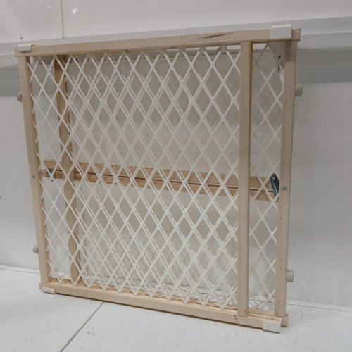 toddleroo by North States Diamond Mesh safety Gate - 26.5" - 42" x 23" - wood (model: 4600) image 3
