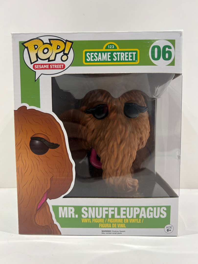 Funko pop! **6 inch super pop** sesame street: 123 Sesame Street - Mr. Snuffleupagus vinyl figure (#06) image 3