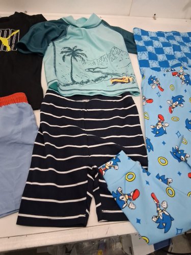 6 ASSORTED BOYS CLOTHES - SIZE 4-5 image 3