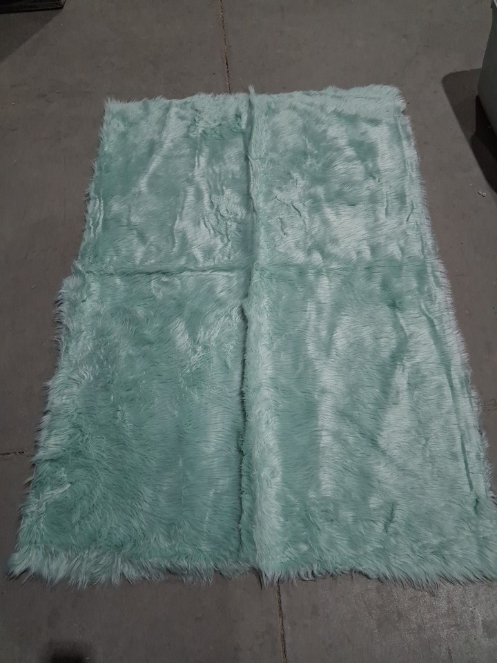 RECTANGULAR MACHINE WASHABLE faux fur sheepskin area rug - 4ft x 6ft - lagoon mint image 2