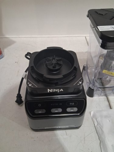 NINJA Professional Blender 2.0  - 72OZ - 1400W - BLACK/SILVER - (MODEL:CCO750BSL) image 4
