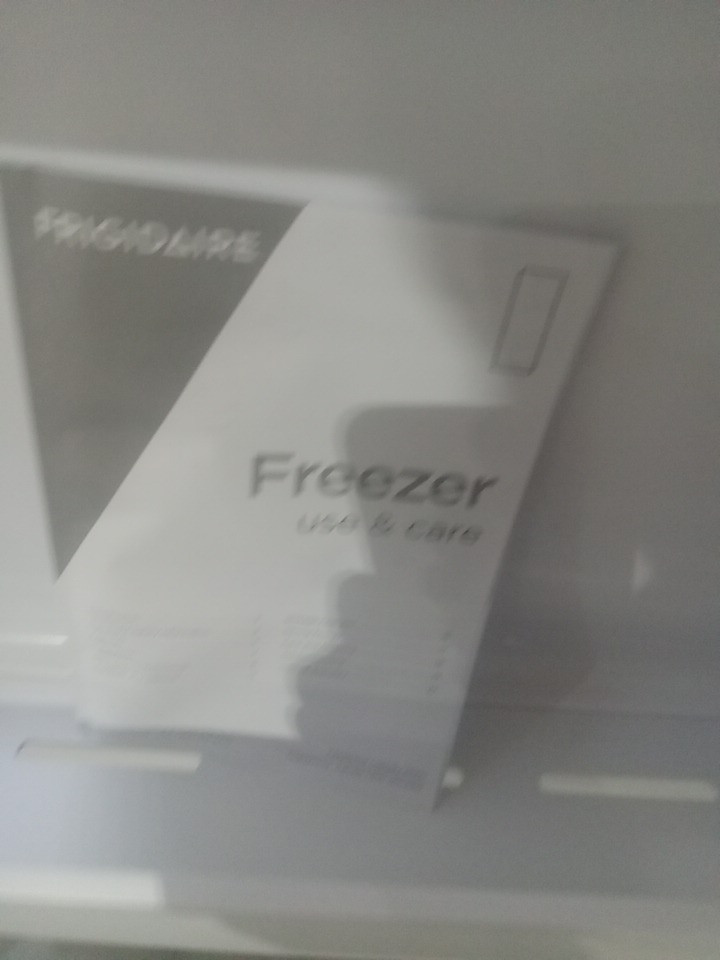 Frigidaire Garage Ready Upright Freezer with reversible door - 13 Cu. Ft. - Stainless Steel (model:FFFU13F2VV) image 11
