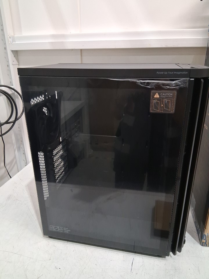 ASUS ProArt E-ATX Case with Tempered Glass Panel with 100mm and 2x 200mm Fans - 420mm Radiator Support - Black Wood (model : PA401) image 4