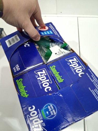 4PK ZIPLOC EASY-OPEN SEAL TOP SANDWICH BAGS - 150 PER BOX (600 TOTAL) (MODEL: 1678750) image 3