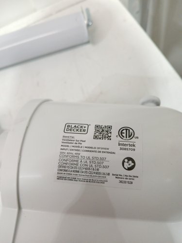 BLACK+DECKER STAND FAN WITH REMOTE - 16" - WHITE (MODEL: BFSR16W) image 5