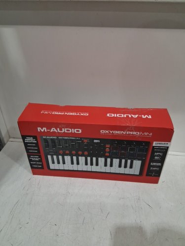 m-audio oxygen pro mini 32-key MIDI keyboard with smart controls, beat pads and faders - Black image 2
