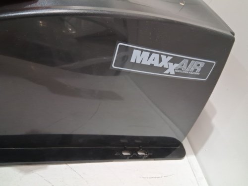 MAXXAIR Maxx I+ Easy Installation Zero-Leak Protection rv roof Vent Cover - 20" x 19" x 9" -  *UNIVERSAL fit*  - black (model: 00-933052) image 4
