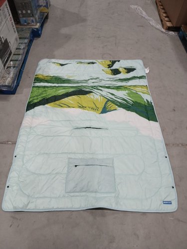 BELOW ZERO  2-IN-1 WEARABLE HOODED OUTDOOR BLANKET - 54" × 76" - GREEN/BLUE (MODEL: 1896292) image 2