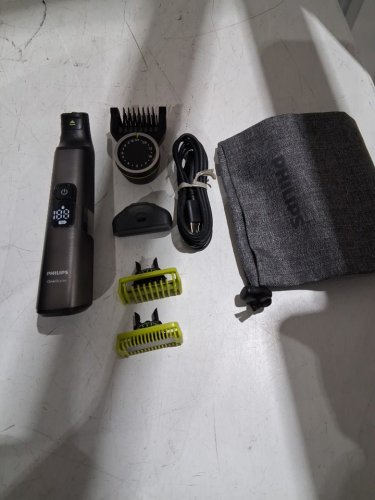 6pc philips oneblade 360 pro wet and dry face and body trimmer with 20 length precision comb (model: qp6552/15) image 3