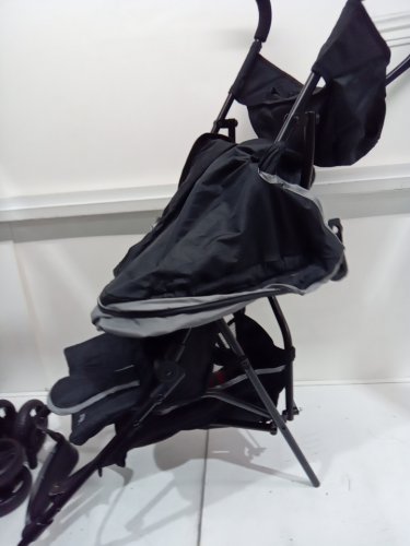 Summer By Ingenuity INFANT 3DMINI CONVENIENCE foldable STROLLER - 45lbs cap - BLACK/GREY (MODEL: 32873) image 4