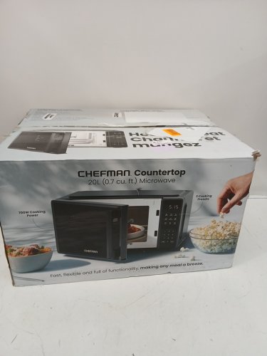 CHEFMAN Countertop Microwave Oven WITH CHILD SAFETY LOCK - 0.7 CU.FT / 20L - Black (Model: RJ55-7-V2-CA) image 2