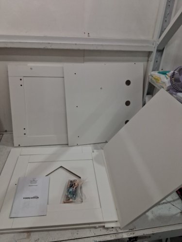 AMAZON BASICS FURNITURE-STYLE LITTER BOX ENCLOSURE - 20" x 20" x 20" - WHITE image 3