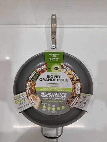 GREENPAN "THE BIG FRY" FRYPAN NON-STICK, PFAS-FREE, DISHWASHER SAFE & OVEN SAFE - 14" - CREAM (MODEL: 1972977) image 2