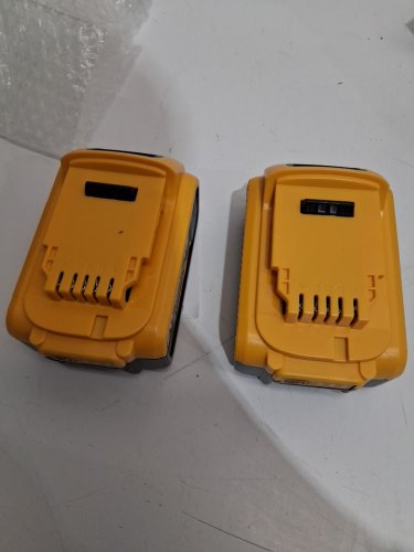 2pk  KIGWOF 12Ah replacement battery for dewalt 20v - yellow/black image 3