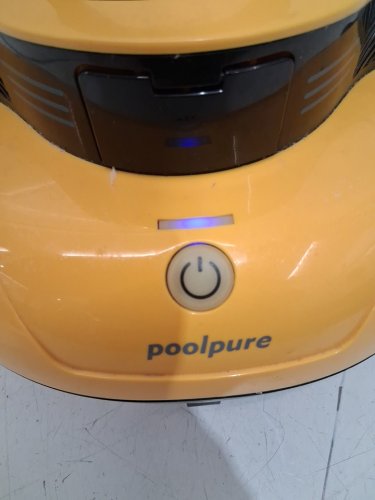 POOLPURE CORDLESS Robotic Pool Vacuum Cleaner Lasts 2 Hours, Self-Parking, Dual-Motor, IPX8 Waterproof, Automatic Ideal for Above/In-Ground Flat Pools - up to 40 FT - white - (model:RPC100A) image 8
