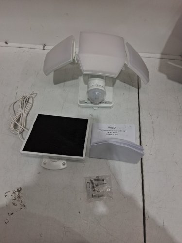 LUTEC MOTION ACTIVATED SOLAR SECURITY LED FLOOD LIGHT - 5000K - 3000LM - WHITE (MODEL: 1937995) image 3