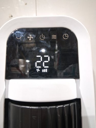 omnibreeze premium 38" Rotating tower fan with wifi CONTROL, 5-SPEEDS & REMOTE - white/BLACK (model: 5333021/dc2313r-g) image 4