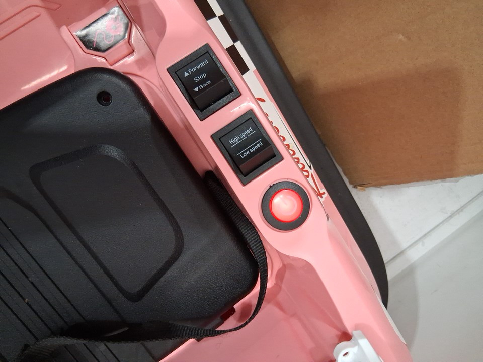ELECTRIC Battery Powered Ride on BumpER CAR - 1-5Y - 6V - PINK (MODEL: AHL003) image 3