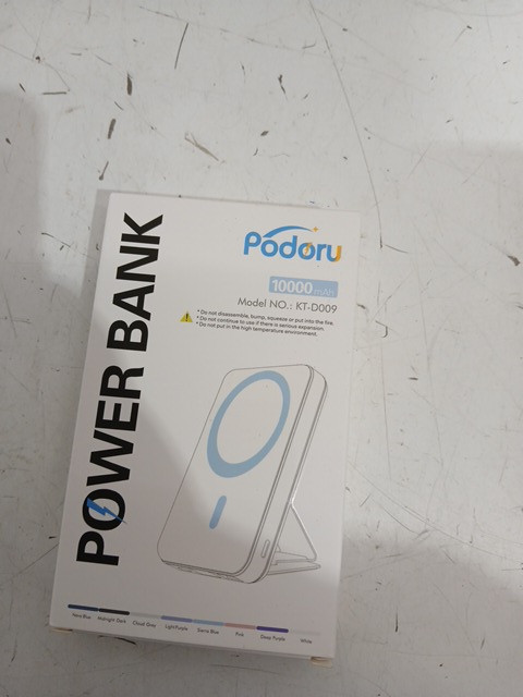 podoru MAGSAFE wireless power bank WITH FOLDING MAGNETIC STAND - 5W/7.5W/10W/15W - 10000mah - black (model: kt-d009) image 2