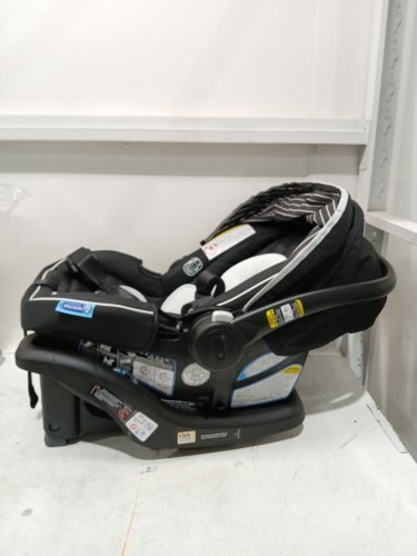GRACO SNUGRIDE 35 LITE LX INFANT CAR SEAT - MAX WEIGHT 34LBS - BLACK/GREY (MODEL: 2119658) image 6