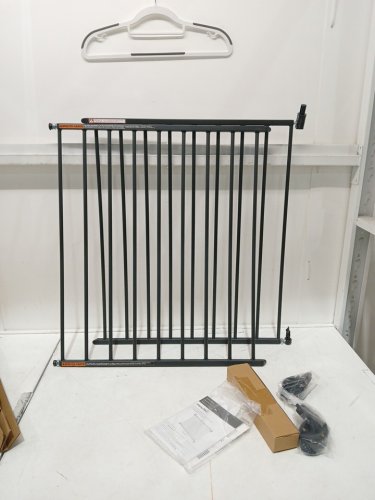 MUNCHKIN PUSH TO CLOSE BABY GATE FOR STAIRS WITH HARDWARE - FITS UP TO 45" WIDE - BLACK (MODEL: 46777001-SIOC/MK0001 REV4) image 3