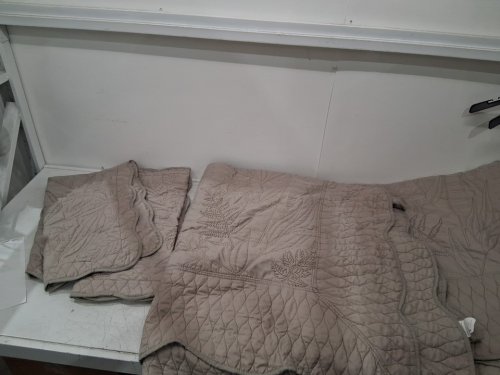 3PC DaisyHuang Quilt Bedspread Set with Taupe Leaf Stitching & 2 Shams - King/cal - Taupe (MODEL: H-5521) image 3