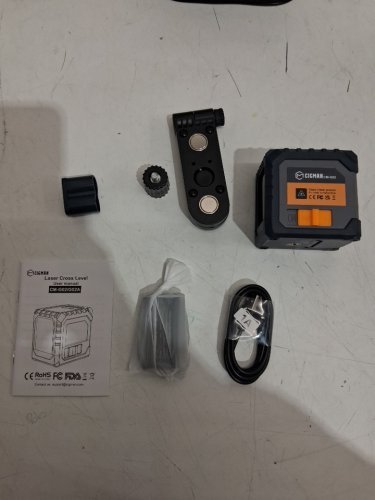 CIGMAN RECHARGABLE SELF LEVELING GREEN BEAM CROSS LINE LASER (MODEL: CM-G02) image 3