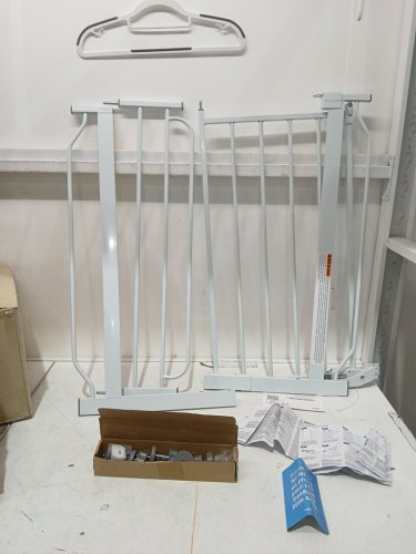 REGALO EASY-STEP METAL WALK-THROUGH SAFETY GATE - 30" X 29'' - 38.5'' - WHITE (MODEL: 1160DS) image 3