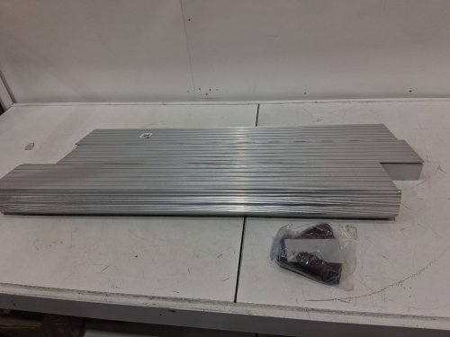 VEVOR Door Threshold Ramp -  3" Rise, 800LB Load Capacity - (MODEL: Z2UAV0) image 3