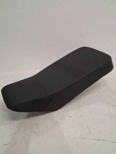 XTEVU ATV Seat Cushion Replacement For 110-125CC ATV Quad Bikes - Universal Fit - Black image 3