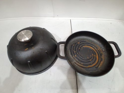 Cuisiland Pre-Seasoned Cast Iron PAN WITH Dome Lid - 10" - 2QT - BLACK (MODEL: BBC107) image 4