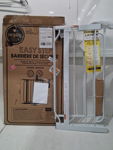 REGALO EASY-STEP METAL WALK-THROUGH SAFETY GATE, 30" X 29'' - 38.5'' - WHITE (MODEL: 1160DS) image 2