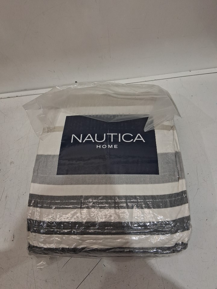 3PC Nautica Cotton Reversible Quilt with pillow covers - Queen - beige/grey image 3