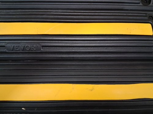 4PK HEAVY DUTY 1-CHANNEL RUBBER CABLE PROTECTOR RAMPS - UP TO 18000LB CAPACITY - BLACK/YELLOW (model: CP-1EV-4) image 4
