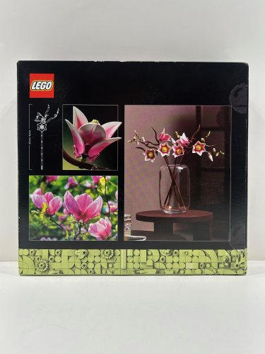 435pc Lego - botanicals - magnolia branches (11510) image 4