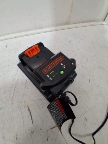 BLACK+DECKER Cordless Trimmer and Edger - 20V - 12" PATH - ORANGE (MODEL: LST300) image 6