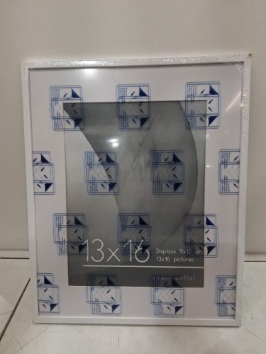 americanflat streamline collection picture frame with polished plexiglass - 13" x 16" / 9" x 12" with mat - white image 3