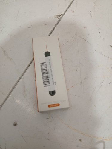 VRAJJTY 2-in-1 Battery operated wireless presenter with USB image 4