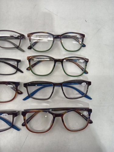8 ASSORTED +2.50 readers - assorted colours & frame shape image 4