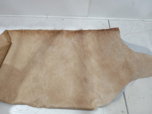 LUXURY indoor genuine cowhide leather rug - 5ft x 7ft - BEIGE PALOMINO SPECKLED (model: s5301pe-speckled) image 4