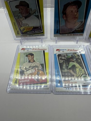 6 ASSTD 1982 K-MART 20TH ANNIVERSARY LEGEND CARDS (WILLIE MAYS, MICKEY MANTLE, HANK AARON, REGGIE JACKSON, SANDY KOUFAX, BOB CLAMENTE image 5