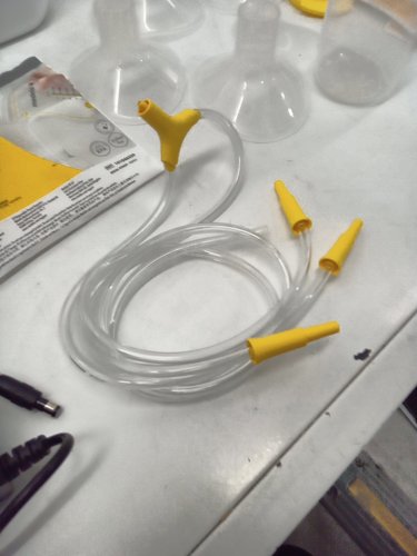 Medela Pump In Style New Pro Traditional Breast Pump - white (model: ‎101047090) image 3