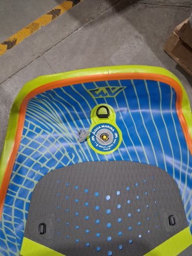 AQUA MARINA REVOLUTION STAND UP INFLATABLE PADDLEBOARD WITH CARRY BAG AND ACCESSORIES - 11FT X 34" X 6" - BLUE (MODEL: BT-26SBT/1989193) image 3