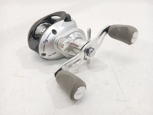 BPS SHAKESPEARE TOURNEY SPECIAL BAIT CASTING REEL - 6.6 OZ, 12 LBS MAX DRAG, 7.3:1 GEAR RATIO - SILVER AND BLACK (MODEL: TS26-10SHA) image 2