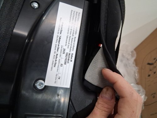 DIONO C11 RADIAN 3R 3-IN-1 CONVERTIBLE REAR/FORWARD FACING CAR SEAT - UP TO 10 YEARS - 120LBS CAP - JET BLACK (MODEL: 50620-NA-01) image 4