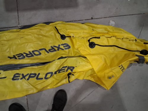 INTEX EXPLORER K2 2-PERSON INFLATABLE KAYAK SET WITH ALUMINUM OARS & PUMP - YELLOW (MODEL: 68307EP) image 8