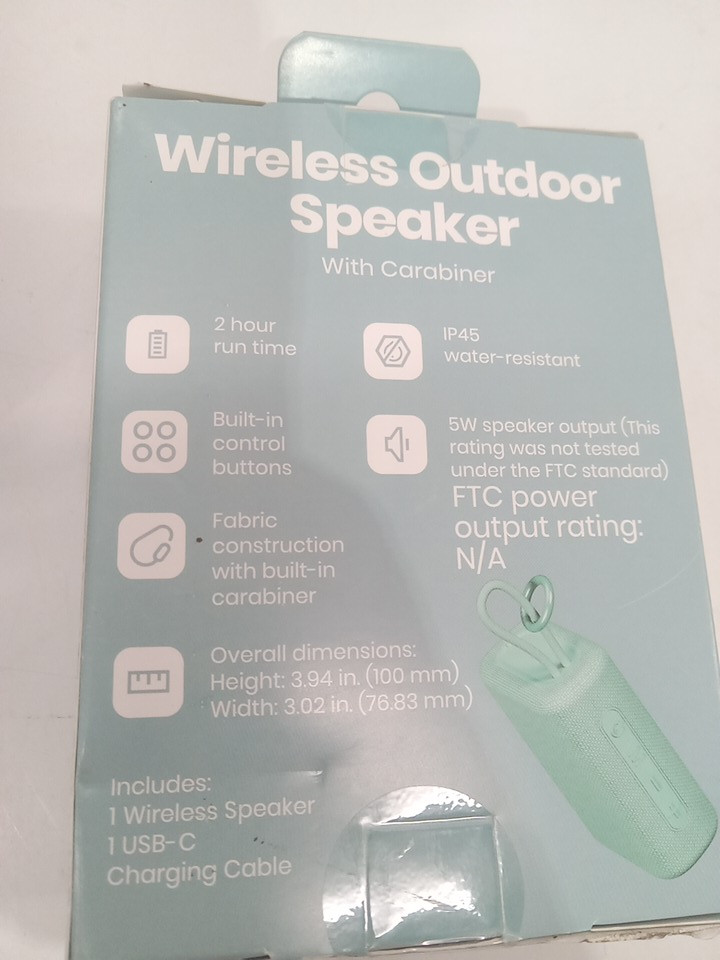 gems WIRELESS OUTDOOR SPEAKER with carabiner and built in buttons - 2hr run time - mint image 3