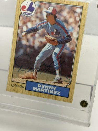 SIGNED DENNY MARTINEZ O-PEE-CHEE 1987 CARD #252 AND SIGNED BASEBALL image 4