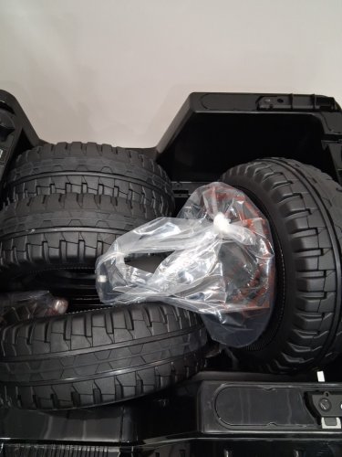 GARVEE RIDS RIDE ON JEEP CAR WITH REMOTE - BLACK (MODEL: qq34g) image 5